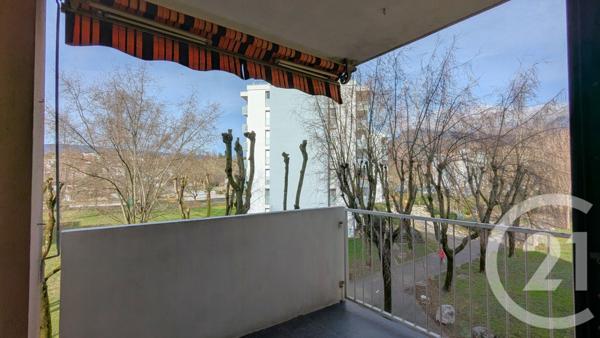 Appartement T5 à vendre  5 pièces - 100,28 m2 LA RAVOIRE - 73
