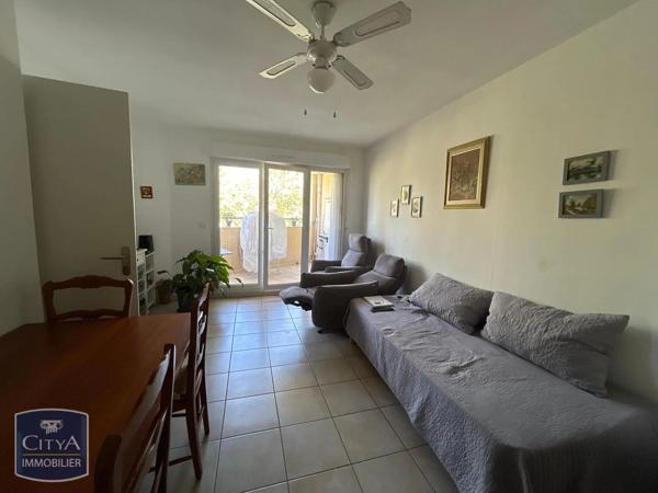 Appartement à louer 2 pièces 43.66m² La Seyne-sur-Mer (83500)