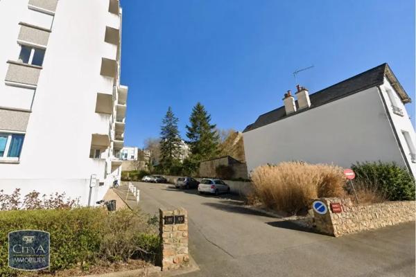 Parking à louer Le Mans (72000)
