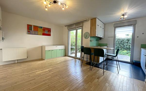 Appartement à vendre    3 pièces • 55 m2 Bures-sur-Yvette