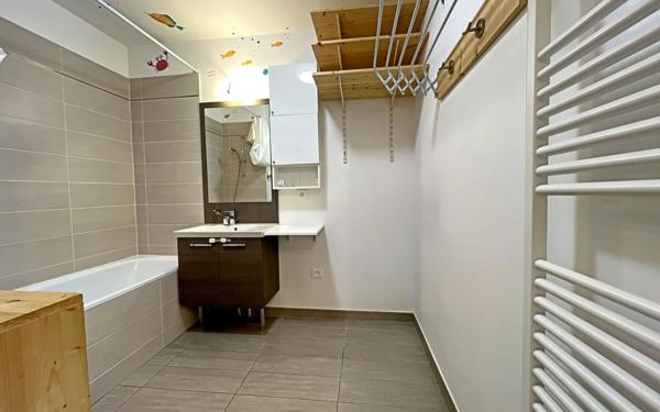 Appartement à vendre    3 pièces • 55 m2 Bures-sur-Yvette