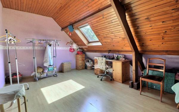 Maison à vendre    9 pièces •  Le Mée-sur-Seine