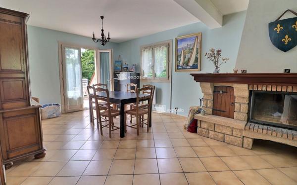 Maison à vendre    9 pièces •  Le Mée-sur-Seine