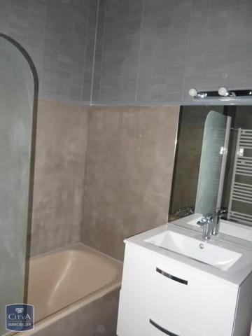 Appartement à louer 2 pièces 51.62m² Carcassonne (11000)