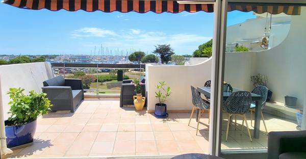 Exclusivité - Port-Camargue - Les Marinas -  T2  54m2 - Exposé Sud - Grande terrasse - Vue port