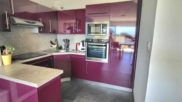 Exclusivité - Port-Camargue - Les Marinas -  T2  54m2 - Exposé Sud - Grande terrasse - Vue port
