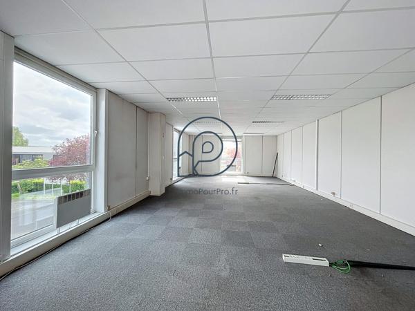 Roncq – Parc de l'Europe | Bureaux 264 m² ou 80 m² | Parkings inclus | À vendre