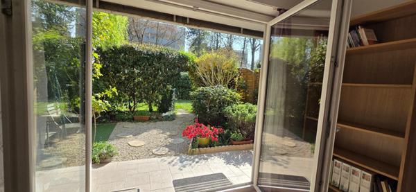 Bel appartement 5 pièces avec jardin/terrasse