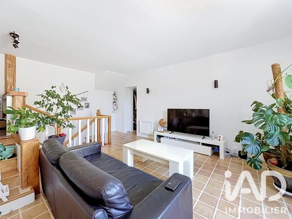 Location appartement 3 pièces 83 m² Villiers-sur-Morin