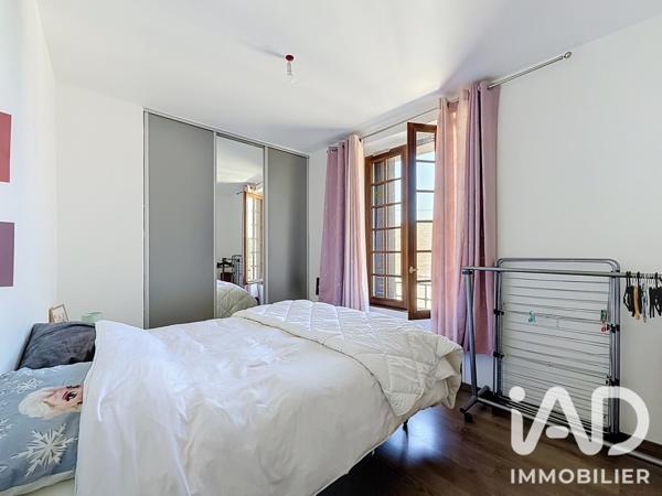 Location appartement 3 pièces 83 m² Villiers-sur-Morin