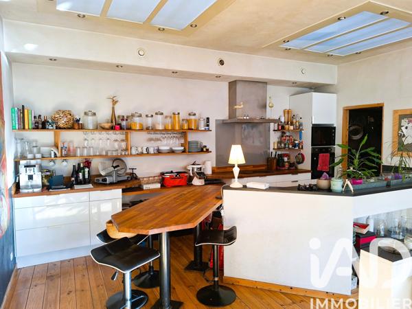 Maison à vendre 7 pièces 229 m² Aurillac