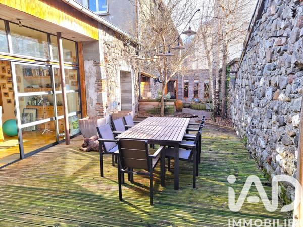 Maison à vendre 7 pièces 229 m² Aurillac