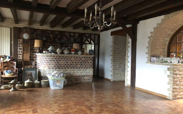 Maison à vendre    10 pièces •  Saint-Marcel