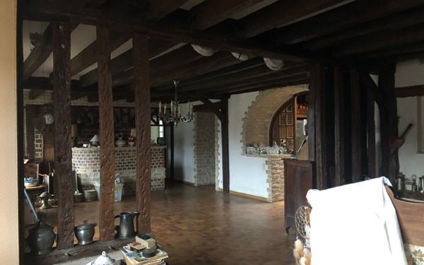 Maison à vendre    10 pièces •  Saint-Marcel