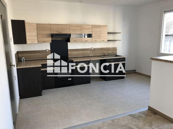 Location Maison 5 pièces 154.18 m² - 35 RUE BASSE DES RIVES Saint- Etienne 42100