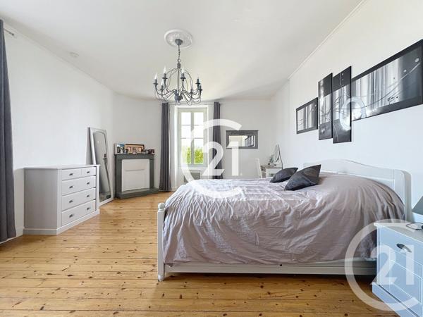Maison à vendre  9 pièces - 288 m2 COGNAC - 16