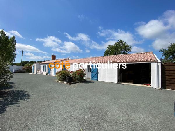 Vente Maison173 m² - 6 Pièces - SALLERTAINE (85300)