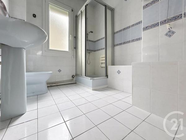 Maison à vendre  8 pièces - 179,36 m2 GUERET - 23