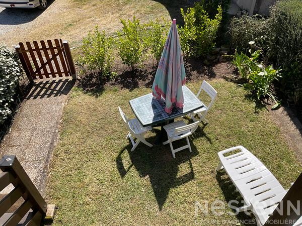 SAINT-PIERRE-QUIBERON - Duplex avec jardin, terrasse, stationnement et cellier