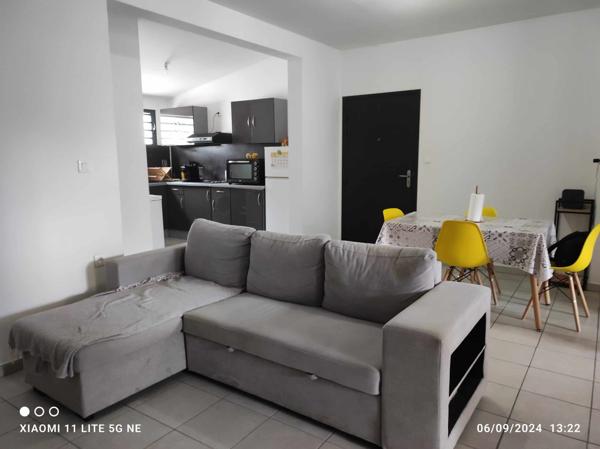 Appartement F2 non meublé