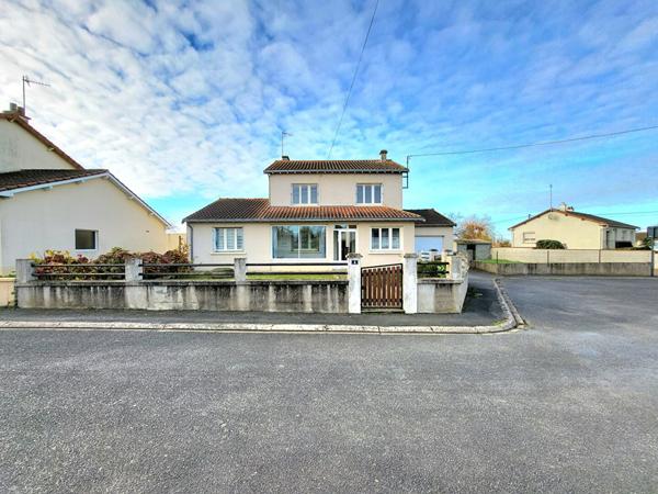 Maison Lys Haut Layon 7 pièce(s) 130 m2