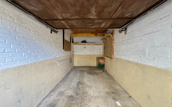 Stationnement à vendre    Saint-Quentin