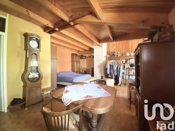 Maison à vendre 8 pièces 174 m² Le Mesnil-Saint-Denis