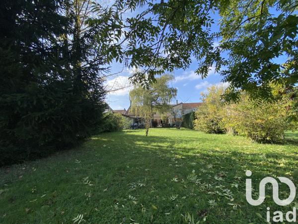 Maison à vendre 8 pièces 174 m² Le Mesnil-Saint-Denis