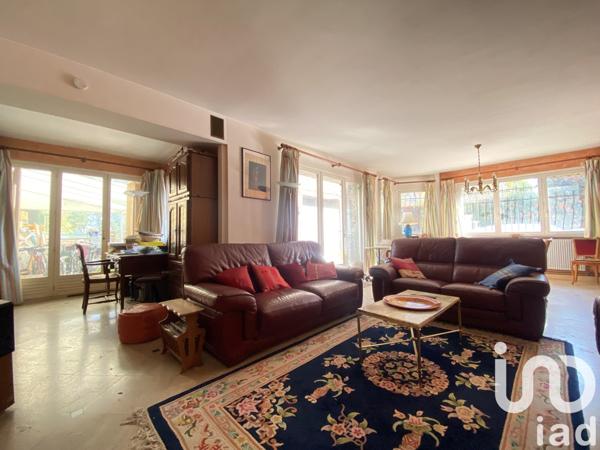 Maison à vendre 8 pièces 174 m² Le Mesnil-Saint-Denis