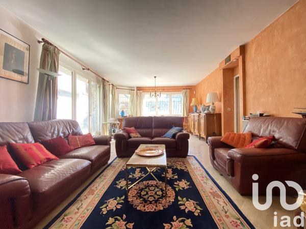 Maison à vendre 8 pièces 174 m² Le Mesnil-Saint-Denis