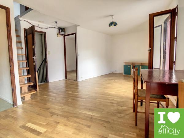 Maison 6 pièces - 112 m² Exclusivité efficity