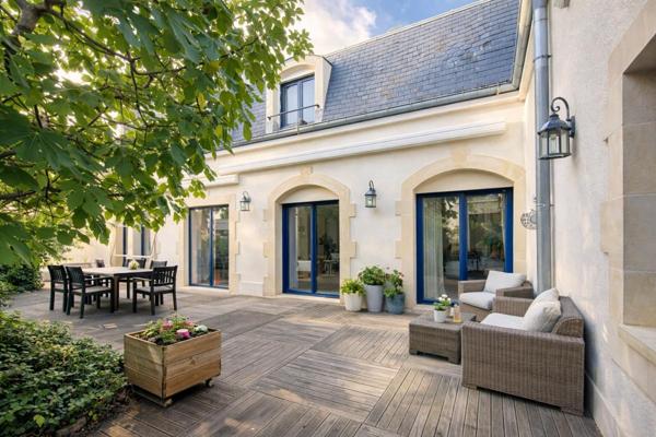 Exclusivité - Maison familiale avec piscine  - Quartier pavillonnaire