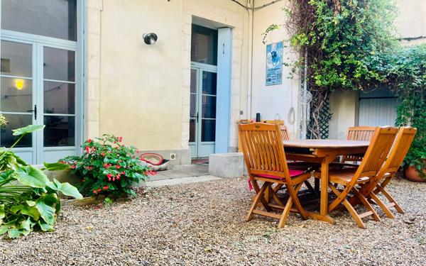 Appartement à vendre    4 pièces • 90 m2 Nîmes