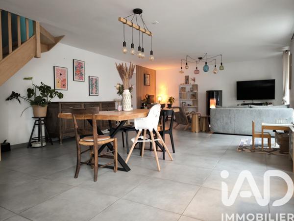 Maison à vendre 5 pièces 134 m² Segré-en-Anjou Bleu