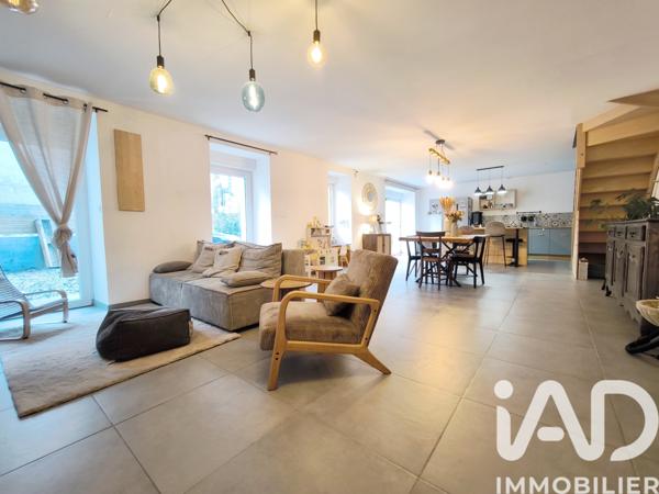 Maison à vendre 5 pièces 134 m² Segré-en-Anjou Bleu