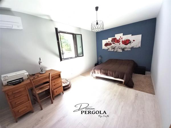 Magnifique maison d'architecte de 178 m² implantée sur un terrain de 5800 m²