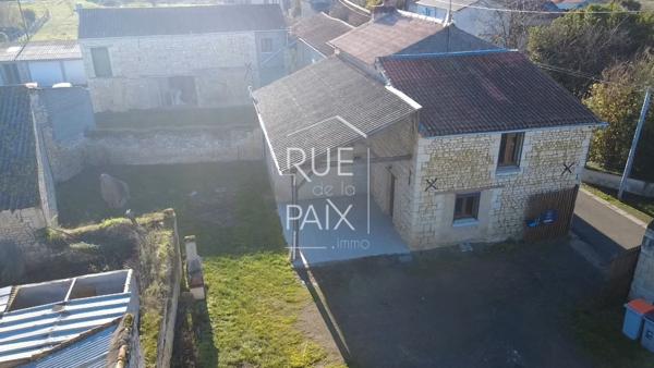 86120 LES TROIS MOUTIERS Maison Les Trois Moutiers 4 pièce(s) 130 m2