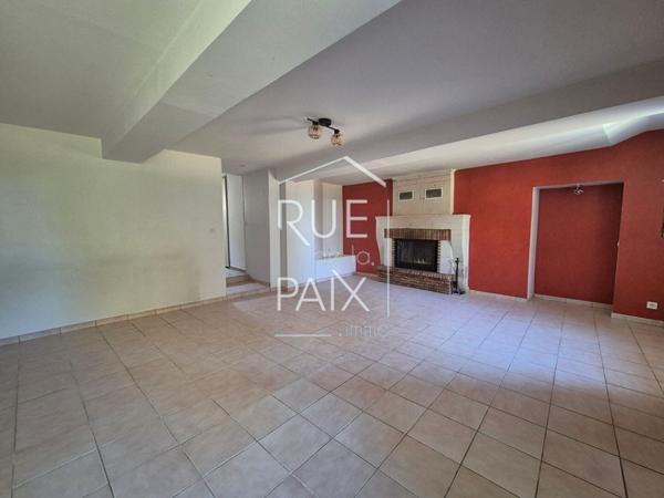 86120 LES TROIS MOUTIERS Maison Les Trois Moutiers 4 pièce(s) 130 m2