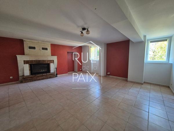 86120 LES TROIS MOUTIERS Maison Les Trois Moutiers 4 pièce(s) 130 m2