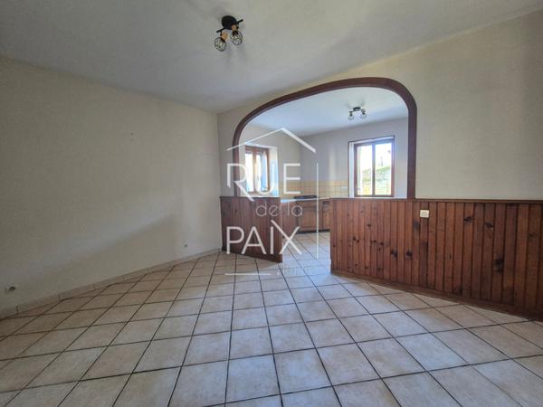 86120 LES TROIS MOUTIERS Maison Les Trois Moutiers 4 pièce(s) 130 m2