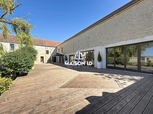 Demeure de prestige 22 pièce(s) 690 m2 , Caen