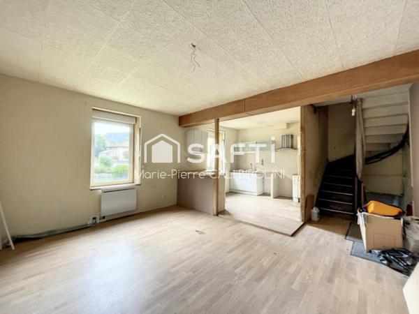 MAISON AVEC JARDIN, POSSIBILITÉ PLUSIEURS LOGEMENTS