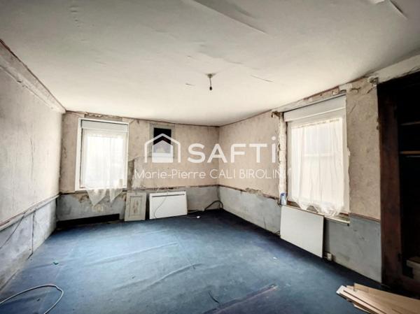 MAISON AVEC JARDIN, POSSIBILITÉ PLUSIEURS LOGEMENTS