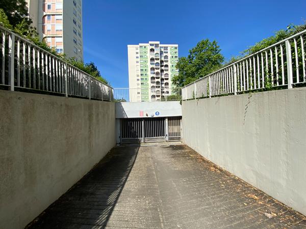 GARAGE FERME ANGERS SUD