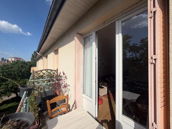 Appartement Dijon 4 pièce(s) 63.87 m2
