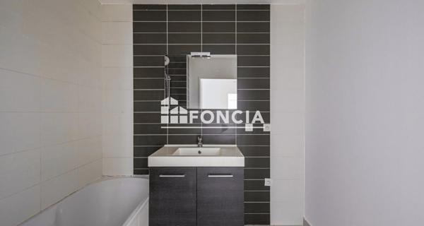 À vendre Appartement 3 pièces 65 m² - Grenoble 38100