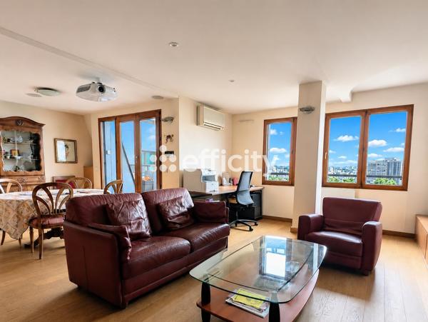 Appartement
         5 pièces
        - 135 m² Exclusivité 998 000 € *