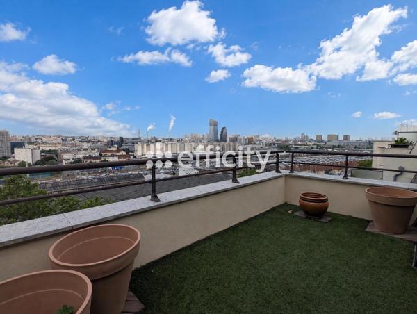 Appartement
         5 pièces
        - 135 m² Exclusivité 998 000 € *