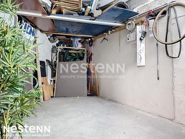 Garage souterrain de 11m² avec accès piscine dans le port de Gruissan