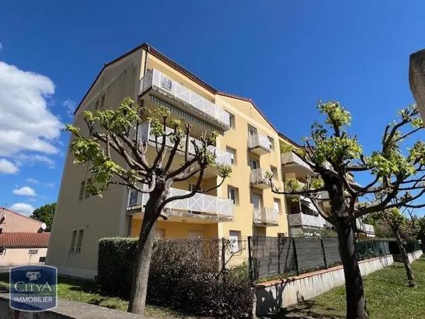 Appartement à louer 3 pièces 71m² Issoire (63500)